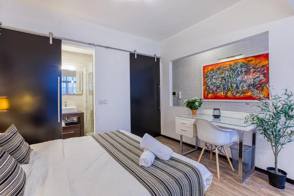 Stylish 1Bedroom Studio In The Heart Of St Julians 203 St. Julian's 0*,