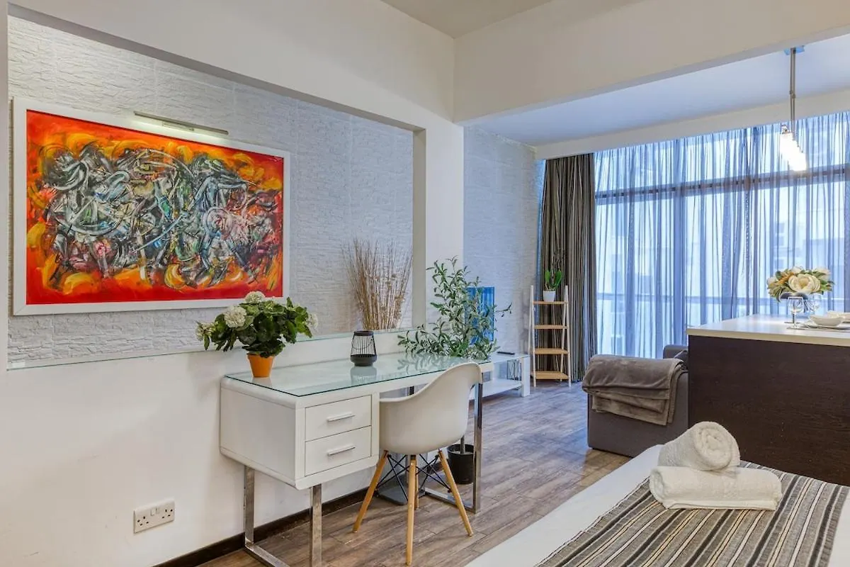 Stylish 1Bedroom Studio In The Heart Of St Julians 203 St. Julian's