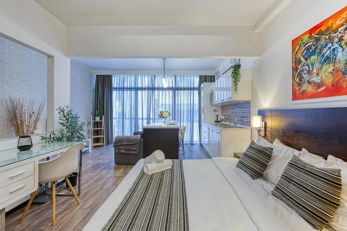 Stylish 1Bedroom Studio In The Heart Of St Julians 203 St. Julian's Malta